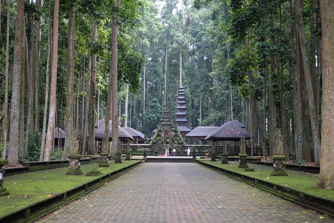 2-Day Private Sightseeing Tour of Bali with Hotel Pickup - Day one starts with Bali’s working art villages