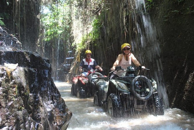 2 Hours Private Scooter Lesson in Bali - Bali road habits and defensive riding