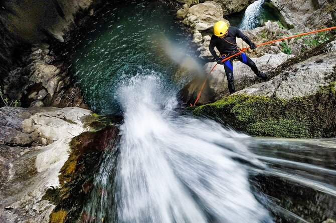3Hrs Intermediate Canyoning in North Bali (Pickup, Lunch & GoPro) - Entering Yeh Muncat by slide and jump