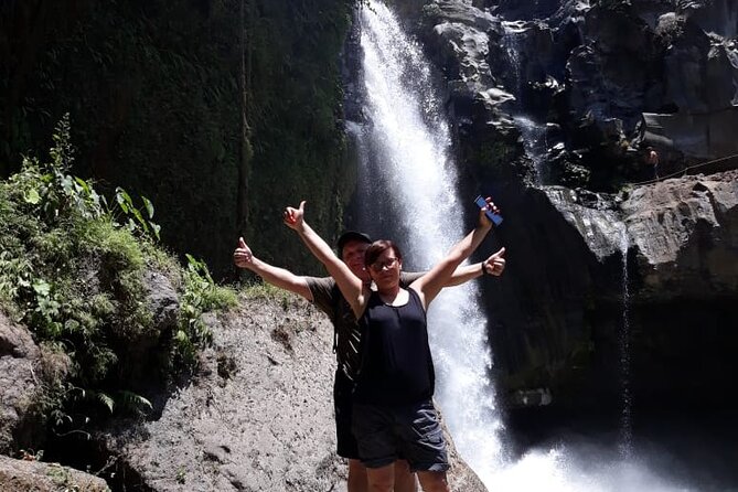 Adventures Tour : Bali Hidden Canyon Trekking - Beji Guwang - Stop four: Candi Tebing Gunung Kawi and the Pakerisan River