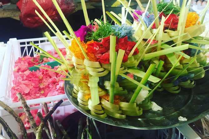 Afternoon Cooking Class & Making Bali Offering with Dinner - What People Praise Most About the Experience