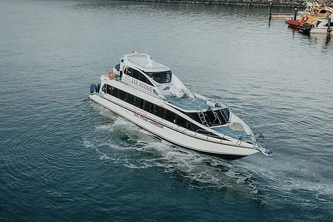 Airport Transfer Bali - Safe driving and communication matter most