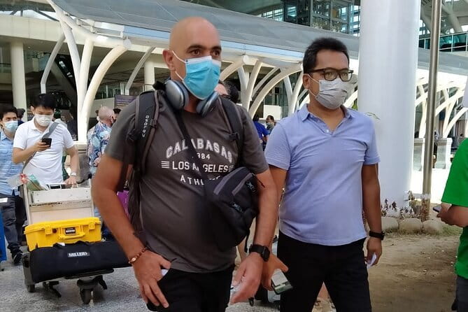 Airport Transfer Check in OR Check out Seminyak Area - Who should book it