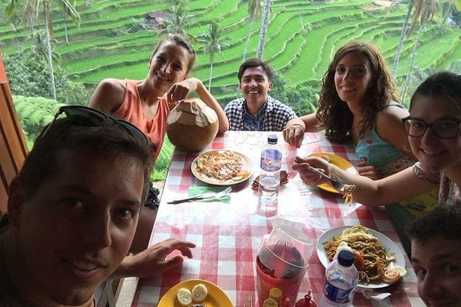 All inclusive Bali Sekumpul Waterfalls Trekking Tour - The practical packing list