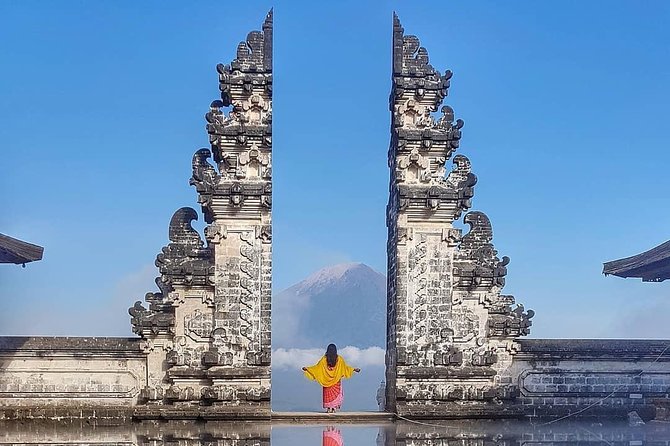 All-Inclusive Lempuyang Temple Gate Of Heaven Tour - Tirta Gangga’s royal water palace