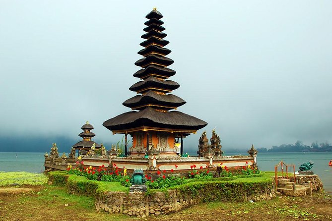 Amazing Private Tours: Dolphins Lovina and Gitgit Waterfall include Lunch - Lunch and Candikuning Market fill out the day