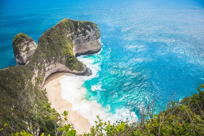 Bali 2 Days and 1 Nights of Nusa Penida and Lembongan Tour - Day two: the Yellow Bridge and island life