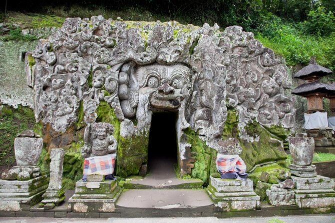Bali Adventure Tour: Hidden Canyon, Tegenungan Waterfall, Goa Gajah temple - Key points before you book