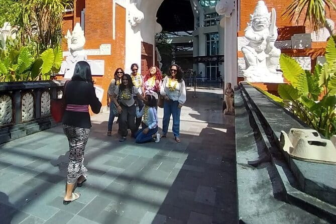Bali airport transfer check in or check out Ubud area - The return ride from Ubud to Bali Airport