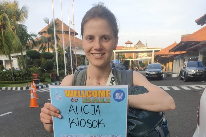 Bali Airport Transfer Private - A driver who can explain Bali