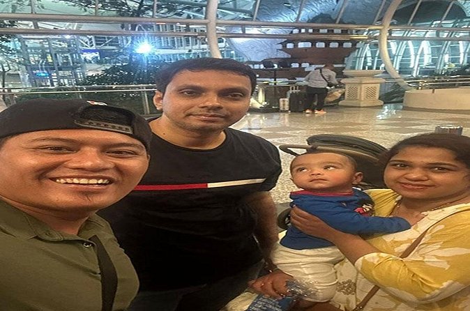 Bali Airport Transfer Shuttle Service - The $11 Group Price and Its Real Value