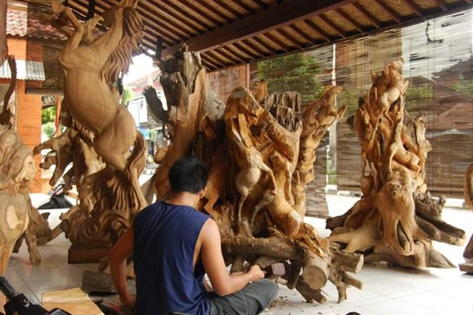 Bali Arts shopping with temples-waterfall visit. - Batuan Temple and the rules of respectful dress