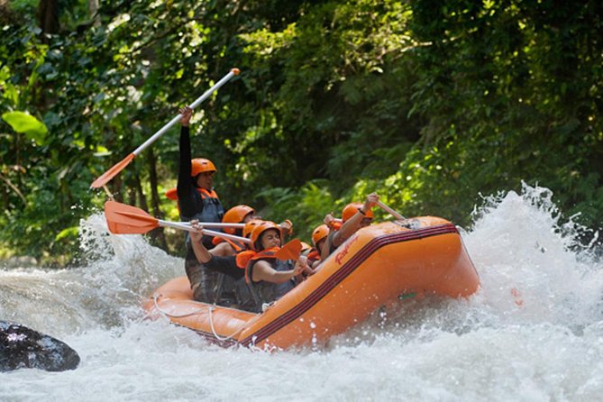 Bali Ayung River White Water Rafting with Transport - Lunch, drinks, lockers, and the practical comforts