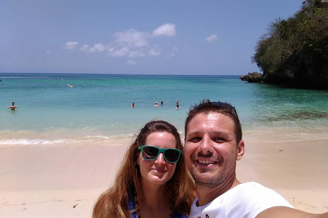 Bali Beaches Hopping - Uluwatu Temple - What the $32 price really covers