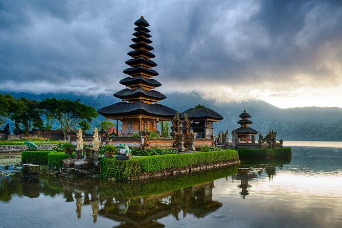 Bali: Bedugul Lake Temple, Banyumala Waterfall, UNESCO Rice Field - Key points to know before booking