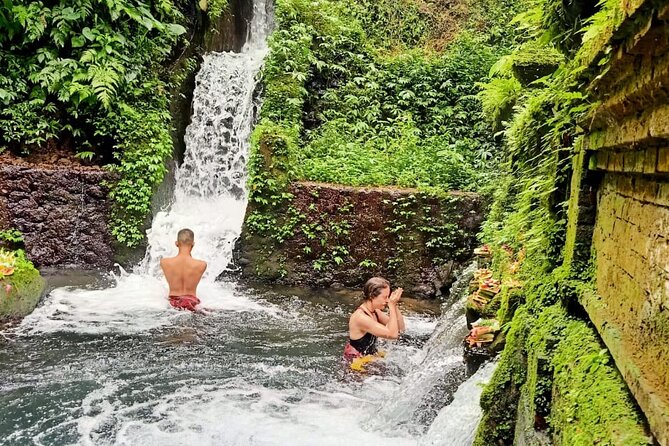 Bali Best Private of Nusa Penida Tour - What the Private Guide Adds