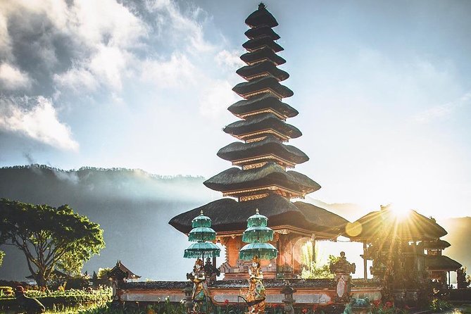 Bali BEST Things to Do Private Full-day Tour from Your Hotel - Monkey Forest, Ubud Market, and Palace area