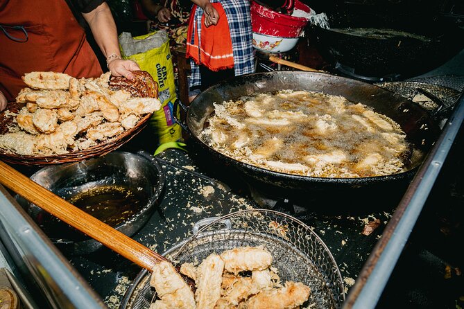 Bali Bites Food Tour with 15+ Tastings - The middle stretch: seven or eight stops and a very full plate