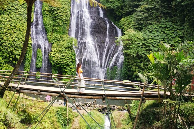 Bali-Customized Private Day Tour - Uluwatu: cliffs, beaches, and the Kecak dance