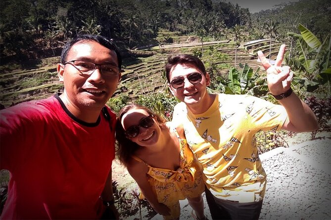 Bali Day Trip: Ubud Temples & Hidden Waterfalls - Kanto Lampo Waterfall for a closer forest stop