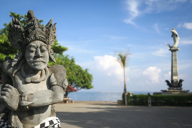 Bali Dolphin Lovina tour and Ulundanu Beratan - Why pair Lovina dolphins with Ulun Danu Beratan?