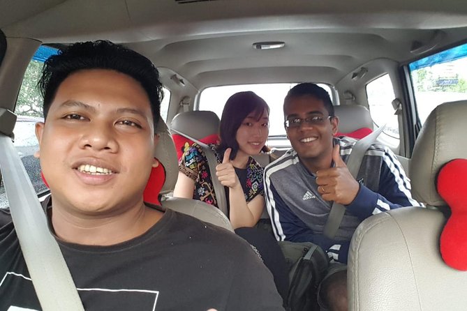 Bali Driver and Tour Package - The vehicle, space, and water