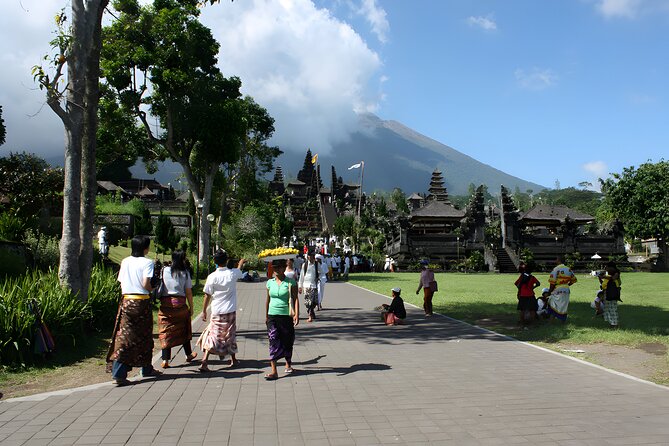 Bali Full Day Temple Tour - Private Sightseeing Trip - Tirta Empul and Bali’s holy spring tradition