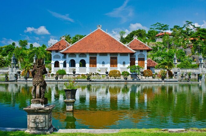Bali Gate of Heaven Tour - Water Palace - Virgin Beach - Key points to know before booking