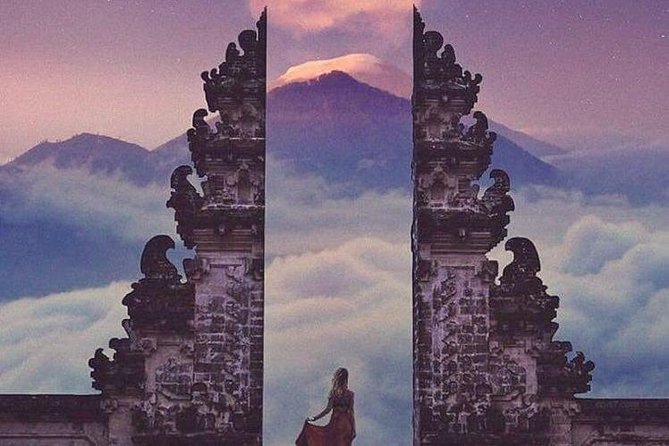 Bali Gate of Heaven Tour - Water Palace - Virgin Beach - Tirta Gangga’s pools, statues, and royal setting