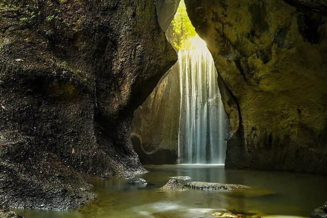 Bali Instagram Tour: Lempuyang Temple, Tirta Gangga and Tukad Cepung Waterfall - Who should book this private outing