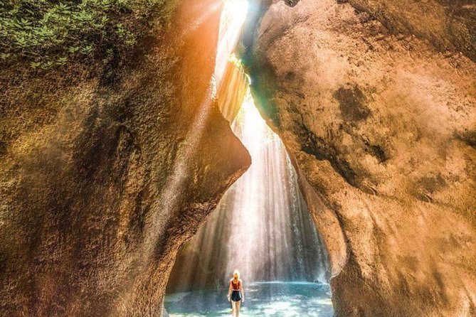 ️ Bali Instagram Tour: The Most Famous Spots (Private & All-Inclusive) - Tegalalang Rice Terrace shows Bali’s working countryside