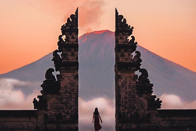 The gate under Agung, Lempuyang