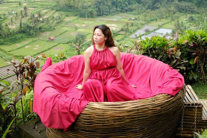 Bali Instagram Tour with Photographer - Goa Raja Waterfall inside a cave