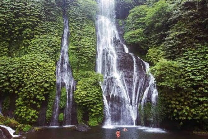 Bali Instagramable Tour: Gates of Heaven Lempuyang - Water Palace - Waterfall - Comfort, timing, and the private-car advantage