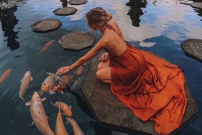 Bali Instagramable Tour - Lempuyang Temple and Bali’s famous split gate