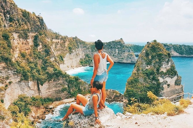 Bali-Nusa Penida. East Part. Private car. All-inclusive - Molenteng Tree House and the social-media viewpoint