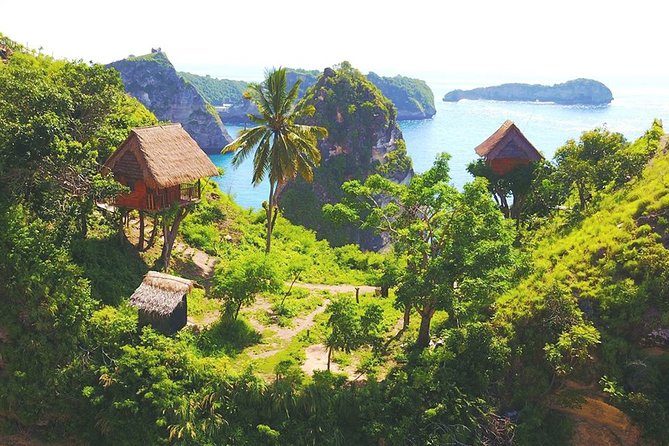 Bali-Nusa Penida. East Part. Private car. All-inclusive - Thousand Island Viewpoint and the Atuh King Five area