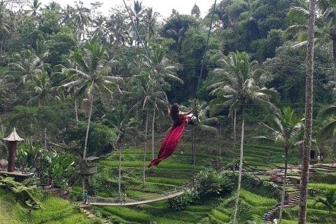 Bali Private 3 Days Tour Package Highlight - Day 3: Nusa Dua Water Sports and the Uluwatu Coast