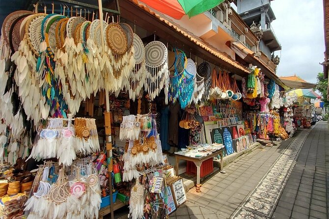 Bali Private inclusive tour: Best of Ubud in a Day - Monkey Forest is lively, close-up, and worth handling carefully