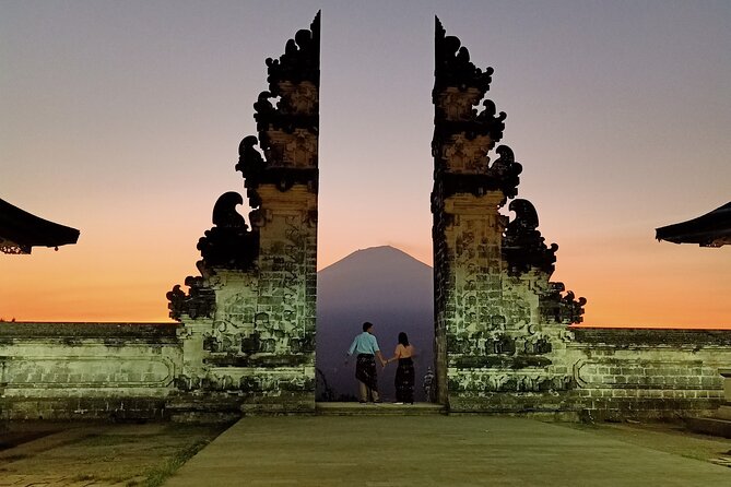 Bali Private Tour: Lempuyang Gate of heaven-Tirta gangga-Tukad Cepung - Tegalalang Rice Terrace in a compressed route