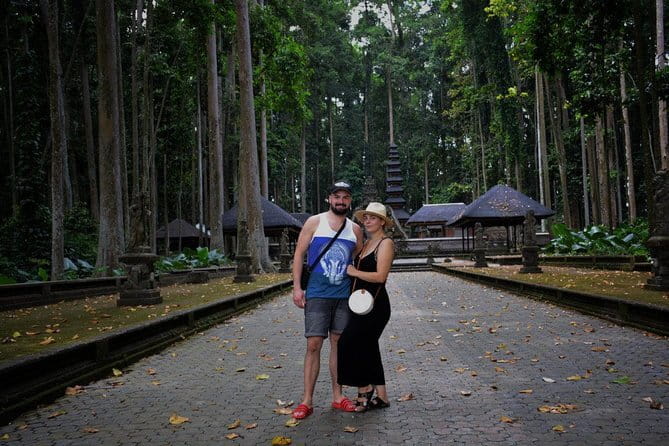 Bali Private Tour Waterfall with Tanah Lot Temple - Taman Ayun Temple and its water gardens
