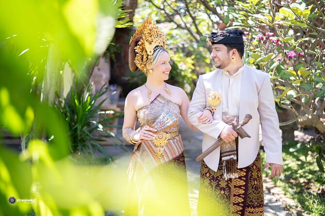 Bali Professional Photoshoot in Traditional Dress Outfit - Choosing a Bali temple backdrop