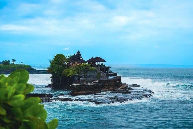 Bali Pura Taman Ayun Temple, Monkey Forest & Tanah Lot Excursion - Rice paddies and a Balinese pavilion