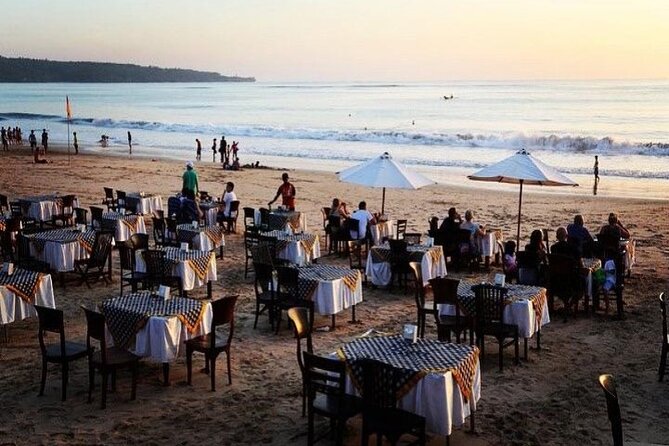 Bali Romantic Seafood Dinner under sunset jimbaran Beach - Who should book this Jimbaran dinner?