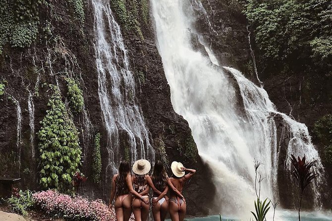 Bali Secret Waterfall Tour - Private and All-Inclusive - A private guide can rescue a rainy day