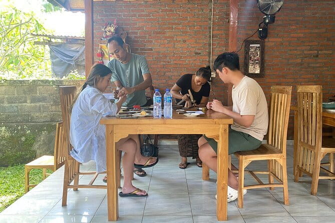 Bali Sidemen Silver Class Making with 7 Gram of Silver - Who will enjoy this Sidemen activity?