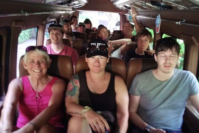Bali Sightseeing Car Hire with English-speaking Guide and Driver - Who will get the most from this service?