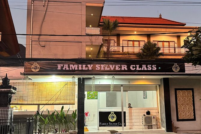 Bali: Silver Jewelry Making Class in Seminyak and Legian - Sanding and polishing your finished piece