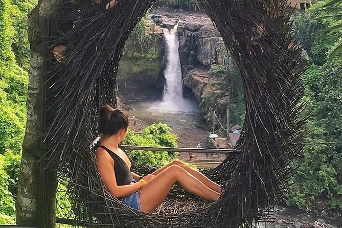 Bali Snorkeling Blue Lagoon with lunch &Optional waterfall Visit - The private guide makes a practical difference