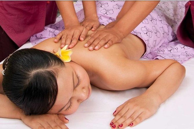 Bali Spa Tour, Beaches, Uluwatu Temple Sunset & Jimbaran Bay Dinner - Jimbaran Bay seafood dinner